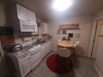 2BD/1BA Cottage Premium Location Downtown Palo Alto 2