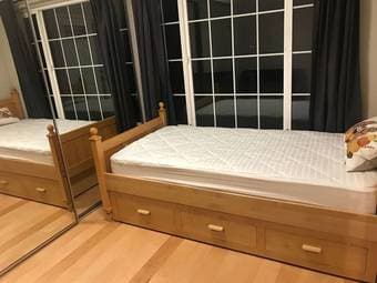 2 bedrooms available, with private entrance (Sunnyvale) 3