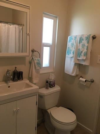 Fully furnished room, private bath, biking distance to campus 1