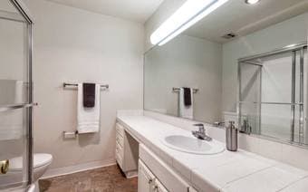 1BR/1BA for $1400 in Mountain View in a 2BR/ 2BA Apartment 2