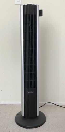 Tower Fan (Excellent Condition) 1