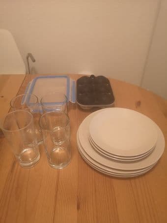 12-pieces cream dinnerware set 1