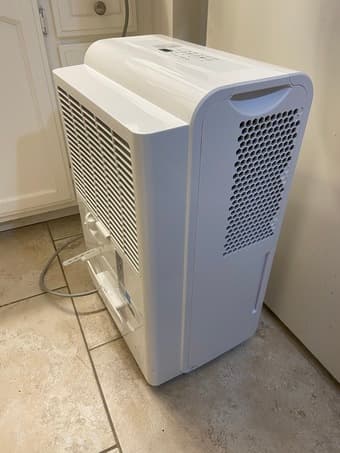 Dehumidifier - hOmeLabs 4,500 Sq. Ft Energy Star for Extra Large Rooms 2