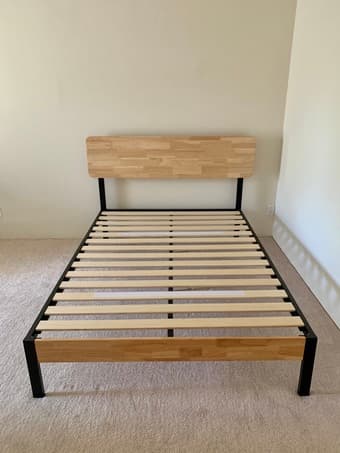 Full size Bedframe Wood and Metal Platform 1