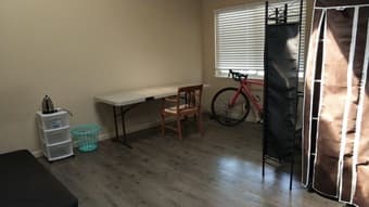 Palo Alto 客厅出租 2