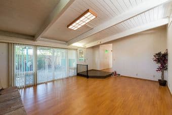 Room for rent in nice Palo Alto home 3