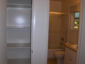 Mountain View studio apartment  Bonus move in FREE month 3