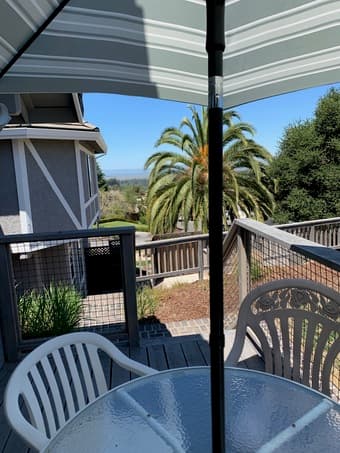 Room in shared house 10min from Stanford 2