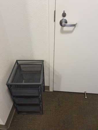 Small Stand with 3 drawers 2