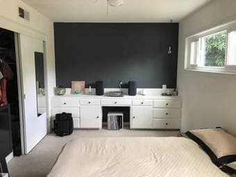 Great room available in sharehouse in Palo Alto! 1