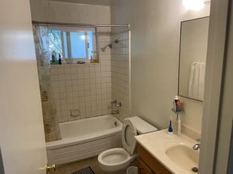Room for rent in Palo Alto Oct 9 3