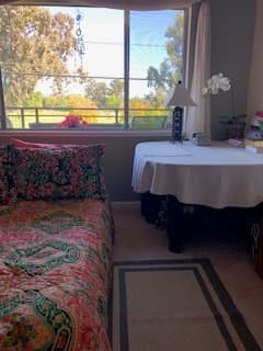 Park SIde, View share with Stanford Nurse Furnished 2