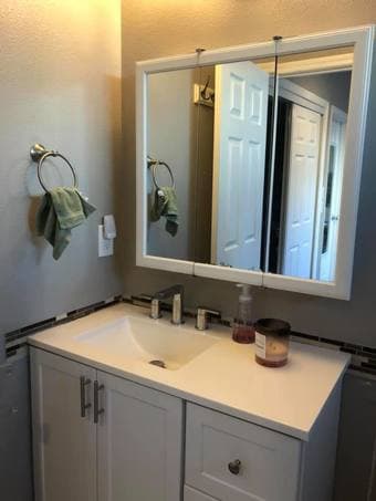 Bedroom w/ private bath - Mountain View - Month-to-month 2