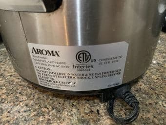 Aroma 8-Cup Stainless Steel Digital Rice Cooker & Multi-Cooker 1