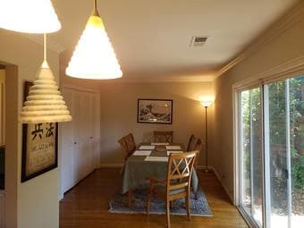 Bedroom for rent in 3 bed / 2.5 bath house in Mountain View 3