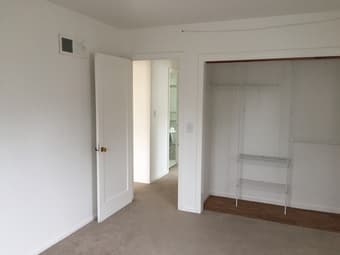 1 Bedroom, Mountain View, close to downtown 3
