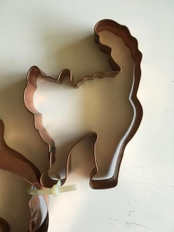 Cookie Cutters: Pumpkin, Scared Cat, and Ghost! 1
