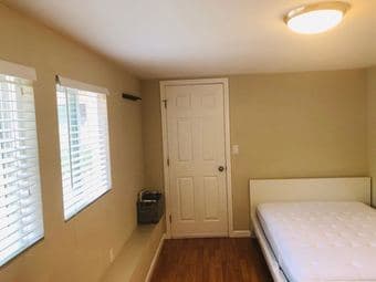 Palo Alto Furnished Room with Private Entry Walk to Stanford 3