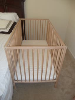 Baby bed and matress - $80 1