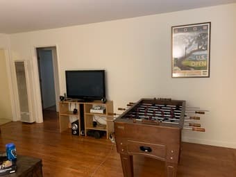 $1250-Private Bedroom-GREAT LOCATION-Washer and Dryer in unit 3