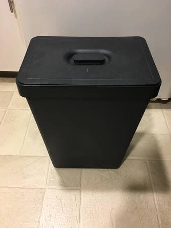 Kitchen items (brita water filter, trash can, etc.) 2