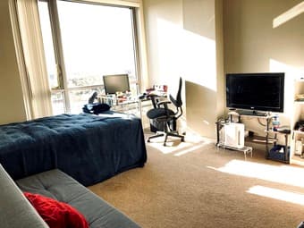 Large master bedroom with bath at downtown San Jose NO DEPOSIT 1