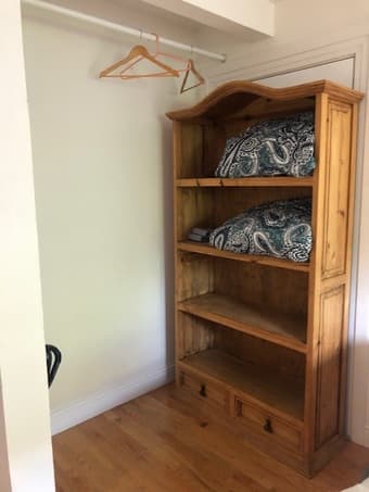 Furnished Studio Apartment in Downtown Palo Alto 3