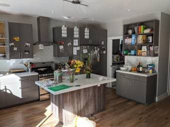 110sqft, Newly renovated 9 person Palo Alto co-op house 5 minute walk 1