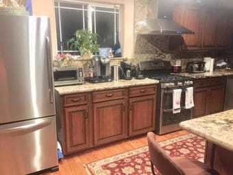 Room in Private Home - Desirable Neighborhood (Includes Amenities) 3