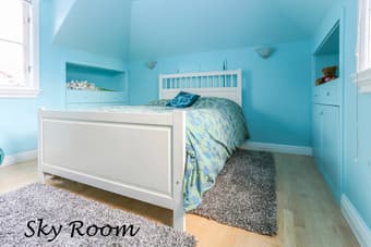 Furnished room available in downtown Palo Alto next to Stanford 3