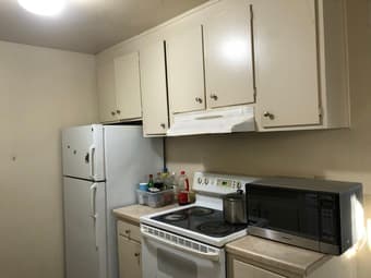 Nice furnished private bedroom available from February 3