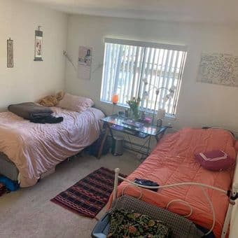 1BR available in 2BR/2bath in Mountain View -available January 1