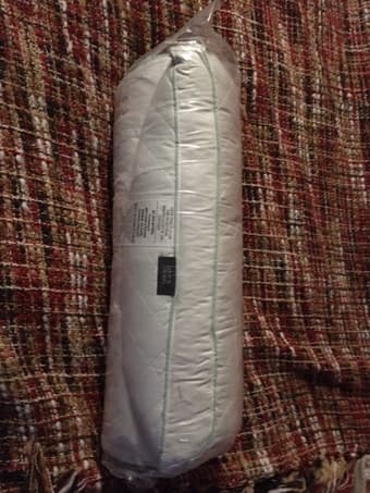 Pure down pillow NEW (in original plastic packaging) 1