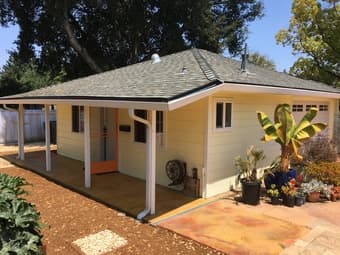 Charming studio in Mountain View 1