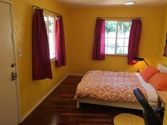 Charming studio in Mountain View 3