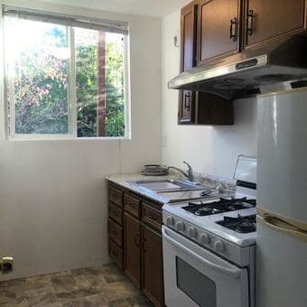 Studio in Palo Alto only for $1380/month available now 2