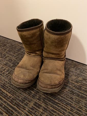 Ugg women's boots (size 6.5) 1