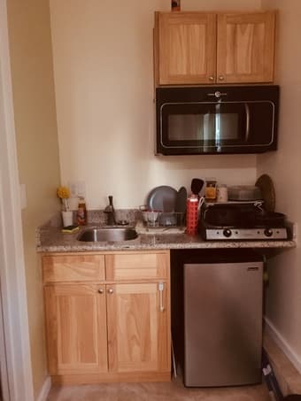 Cozy furnished studio near Stanford, Facebook, downtown PA 3