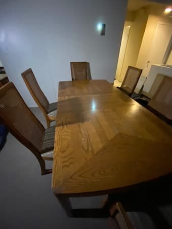 7-piece dining set 2