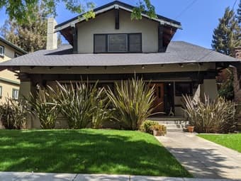 Room for rent in downtown Palo Alto 1