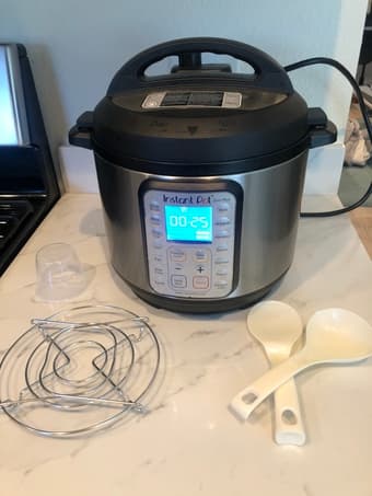 Instant Pot Duo Plus, 6 Quart 1