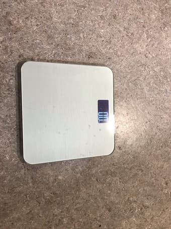 Bathroom Scale 1