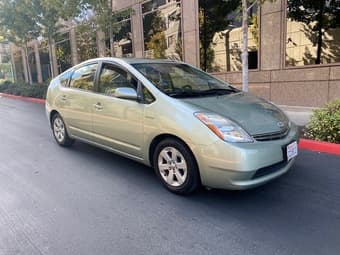 200t Toyota Prius Clean title 1