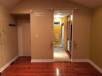 Large Cozy Room for rent in a quiet neighborhood in Newark 1