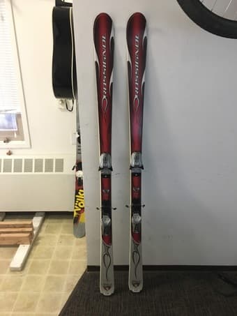 Skis 176cm 70mm underfoot 1