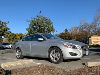 2012 Volvo S60 excellent condition 52k miles 搬家卖车 1