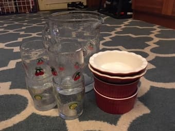 Moving sale: kitchen items! 2