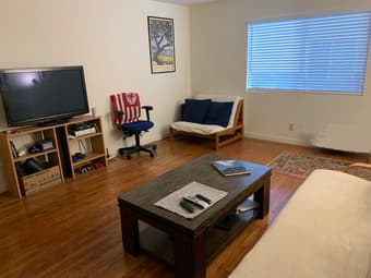 Private Bedroom-GREAT LOCATION-Washer and Dryer in unit 3