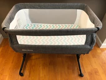Mika Micky Bedside Sleeper Bassinet - $120 1
