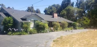 2 bedrooms 1 bath in Atherton home with massive yard 3